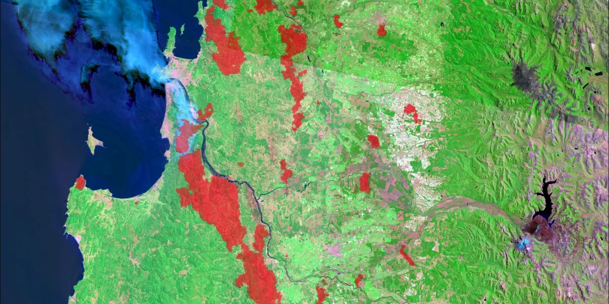 Fortalecer los esfuerzos de evaluación del riesgo de incendios forestales a través de mediciones satelitales de la humedad del suelo y la salud de la vegetación en el centro y centro sur de Chile.