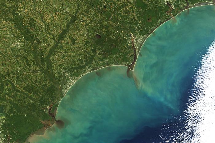 Image of the Carolinas coast.