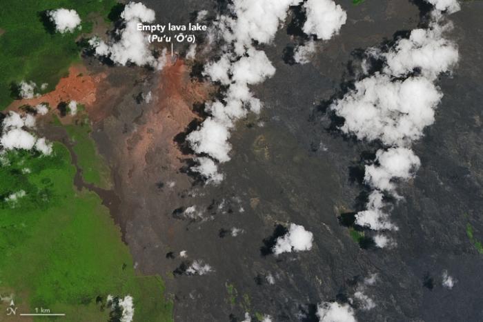 Image of volcano plumes at Pu’u ’O’o lava lake
