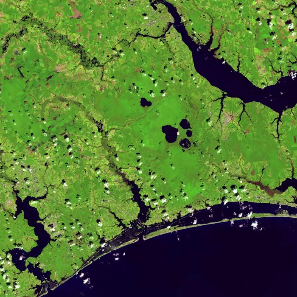 imagery of devastating flooding in the Carolinas from Hurricane Florence