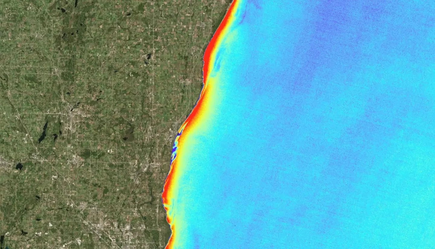 Utilizing Multispectral Satellite Imagery to Monitor and Predict the Displacement of Cladophora along the Milwaukee County Shoreline
