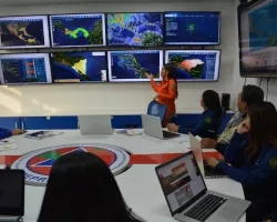 Disaster coordinators from CEPREDENAC using NASA data to analyze impacts from Hurricane Iota in Nov. 2021. Credit: CEPREDENAC